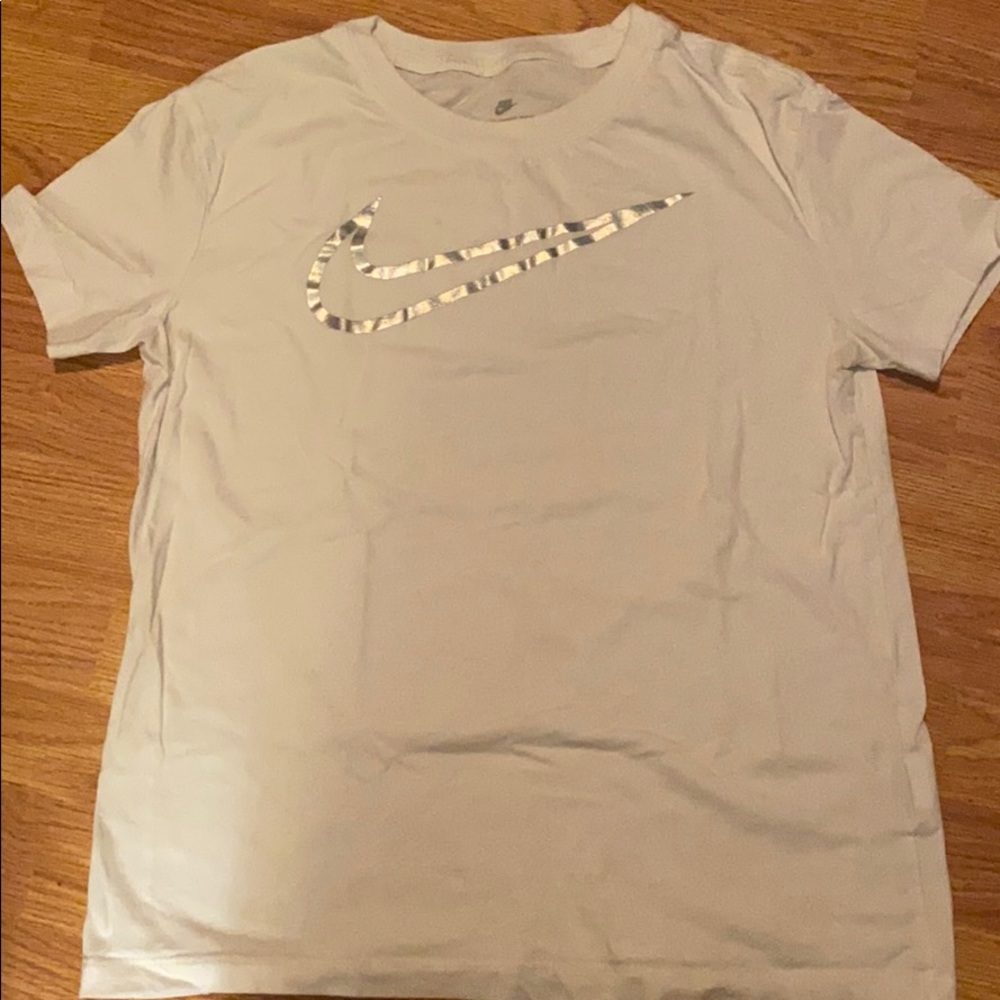 Nike T-Shirt